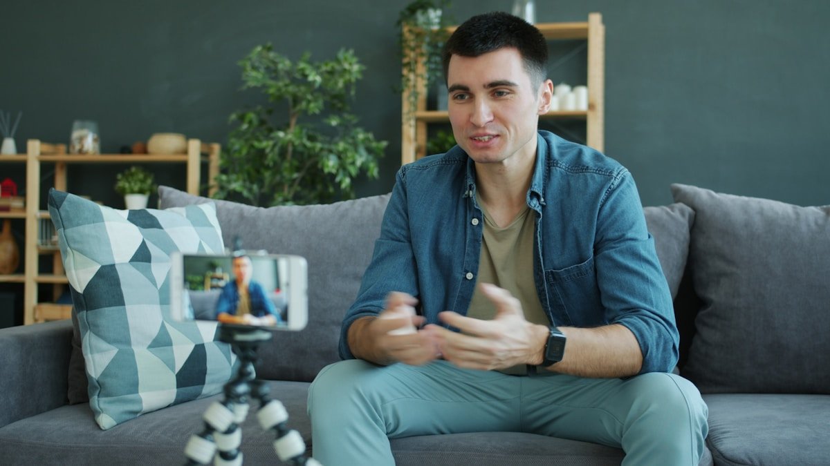 Does short-form video actually work for B2B on LinkedIn, and when